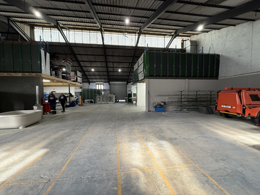 To Let commercial Property for Rent in Triangle Farm Western Cape